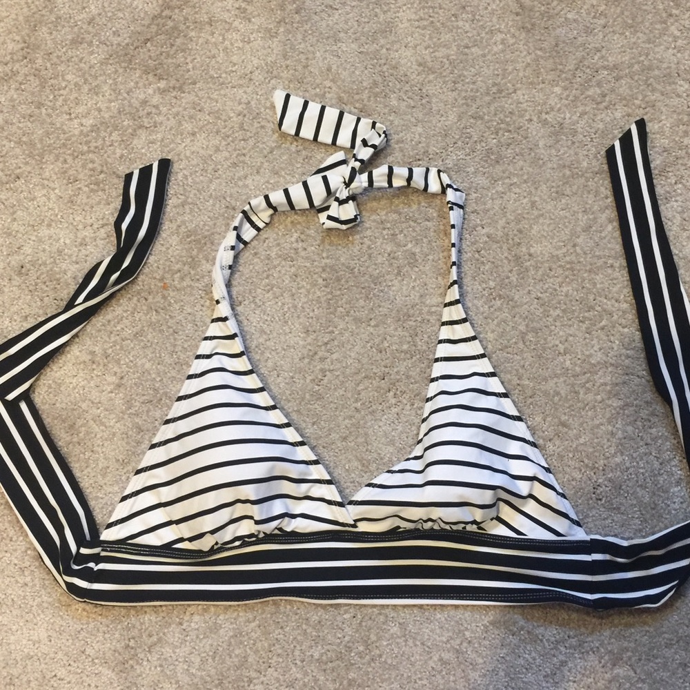 NWOT Anna Cole Bikini top